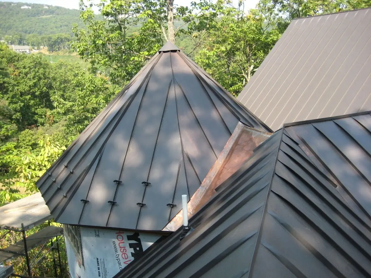 Professional Shingle Replacement & Repair by Craftsman Roofing in Hughson